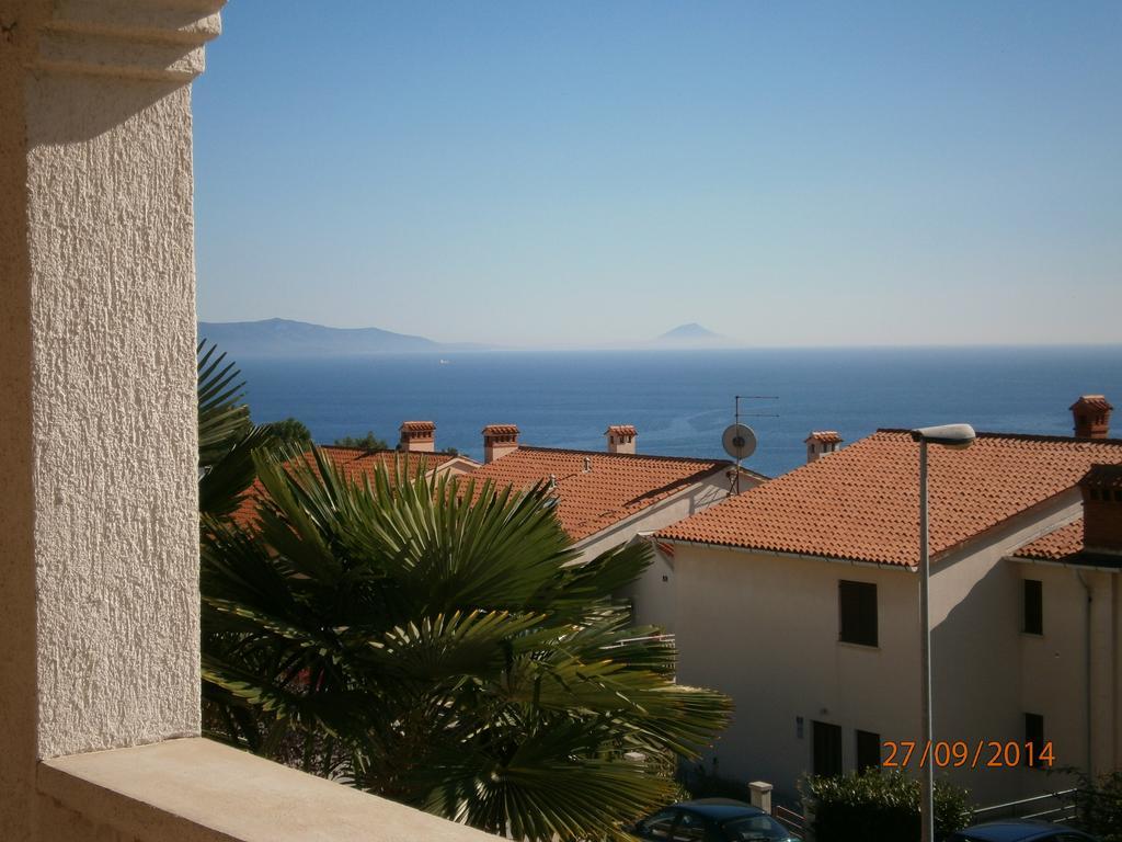 Apartments Sea And Sun Rabac Bilik gambar